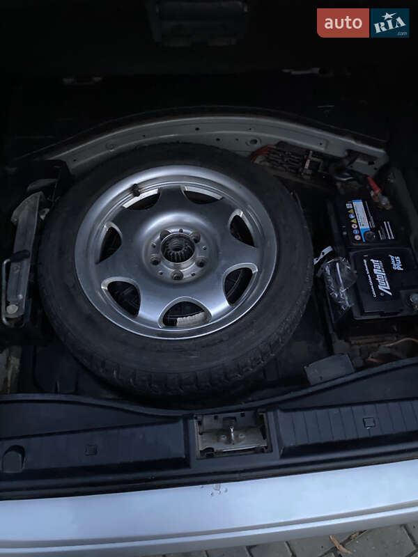 Седан Mercedes-Benz E-Class 2002 в Львове фото 25 Седан Mercedes-Benz E-Class 2002 в Львове