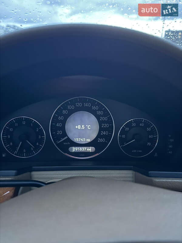 Седан Mercedes-Benz E-Class 2008 в Чернігові фото 11 Седан Mercedes-Benz E-Class 2008 в Чернігові