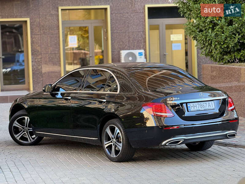 Седан Mercedes-Benz E-Class 2019 в Одессе фото 14 Седан Mercedes-Benz E-Class 2019 в Одессе