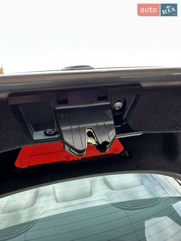 Седан Mercedes-Benz E-Class 2000 в Луцьку фото 41 Седан Mercedes-Benz E-Class 2000 в Луцьку