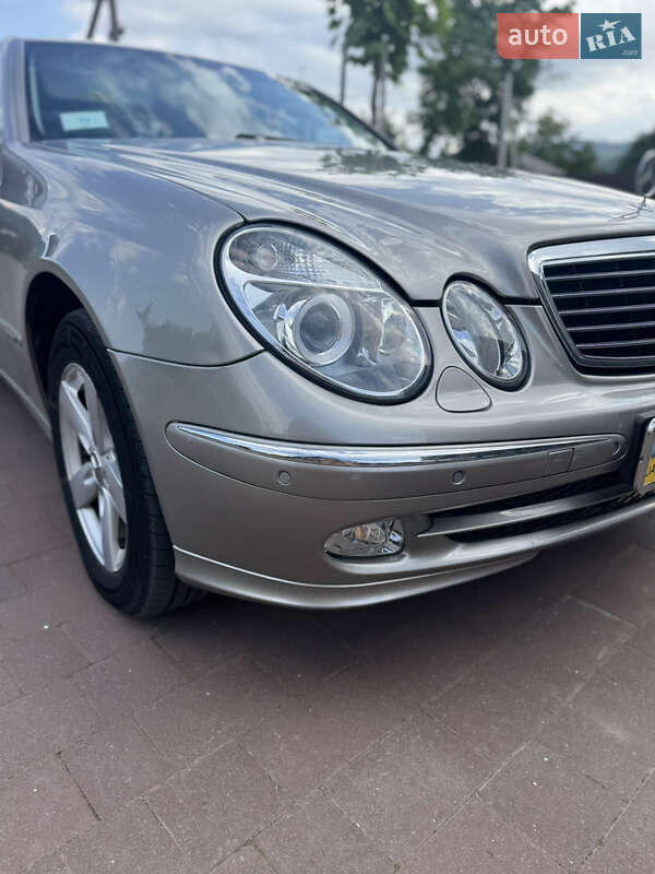 Седан Mercedes-Benz E-Class 2003 в Вижниці фото 6 Седан Mercedes-Benz E-Class 2003 в Вижниці
