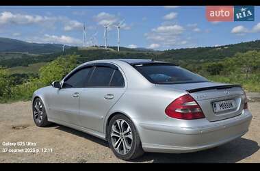 Седан Mercedes-Benz E-Class 2003 в Чопі