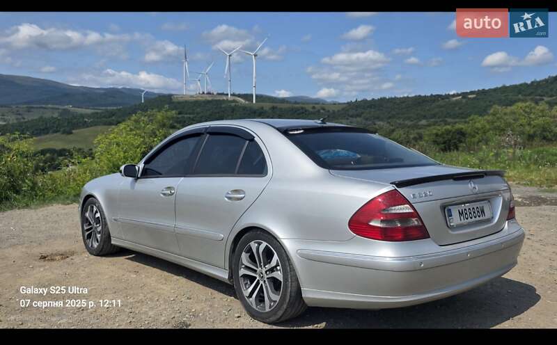 Седан Mercedes-Benz E-Class 2003 в Чопе фото 4 Седан Mercedes-Benz E-Class 2003 в Чопе