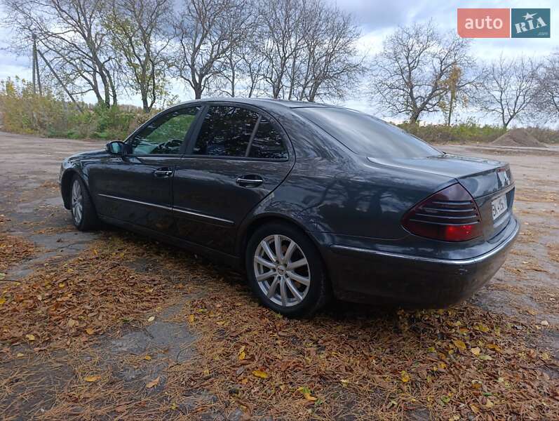 Седан Mercedes-Benz E-Class 2002 в Заре фото 12 Седан Mercedes-Benz E-Class 2002 в Заре