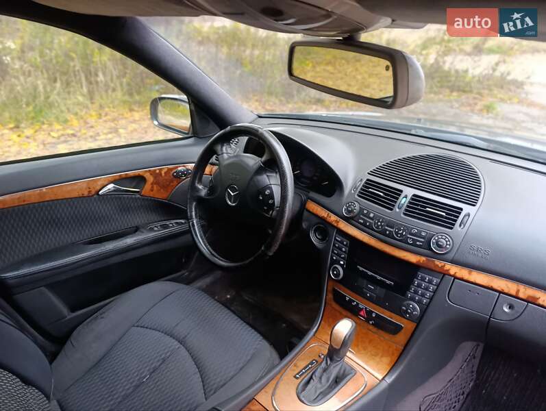 Седан Mercedes-Benz E-Class 2002 в Заре фото 14 Седан Mercedes-Benz E-Class 2002 в Заре