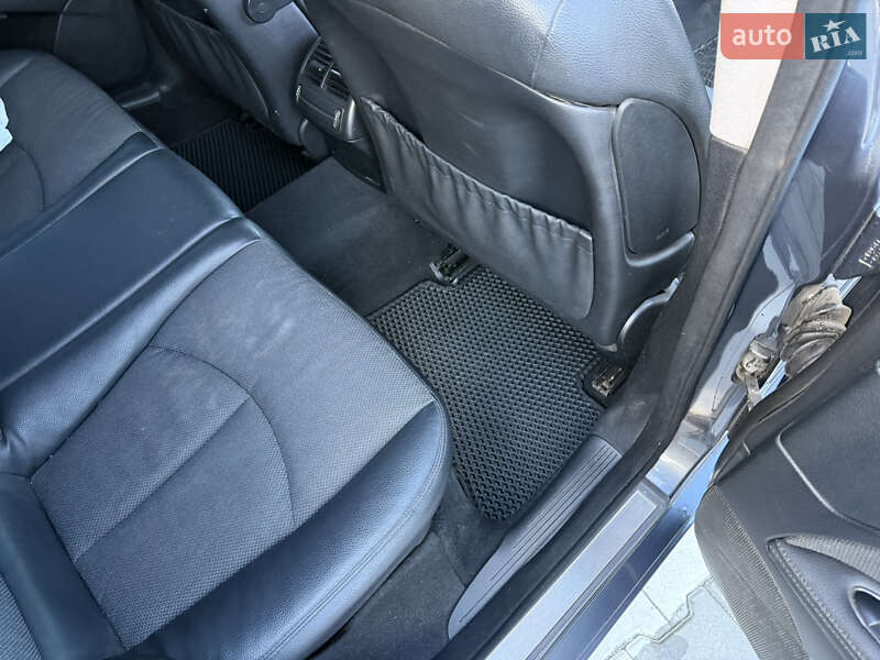 Седан Mercedes-Benz E-Class 2008 в Николаеве фото 35 Седан Mercedes-Benz E-Class 2008 в Николаеве