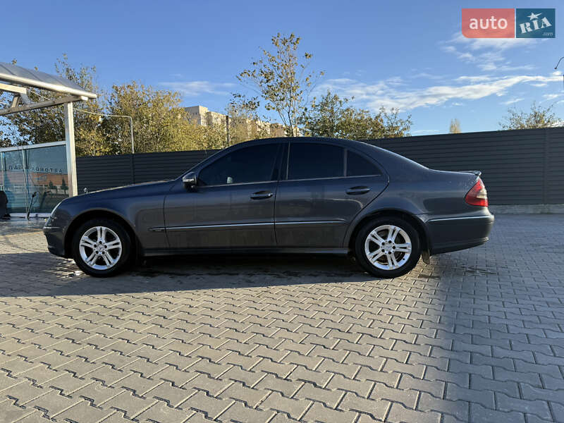 Седан Mercedes-Benz E-Class 2008 в Николаеве фото 15 Седан Mercedes-Benz E-Class 2008 в Николаеве