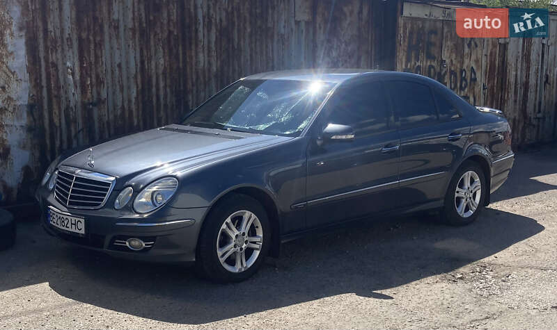 Седан Mercedes-Benz E-Class 2008 в Николаеве фото 20 Седан Mercedes-Benz E-Class 2008 в Николаеве