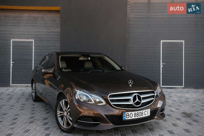 Седан Mercedes-Benz E-Class 2013 в Тернополі