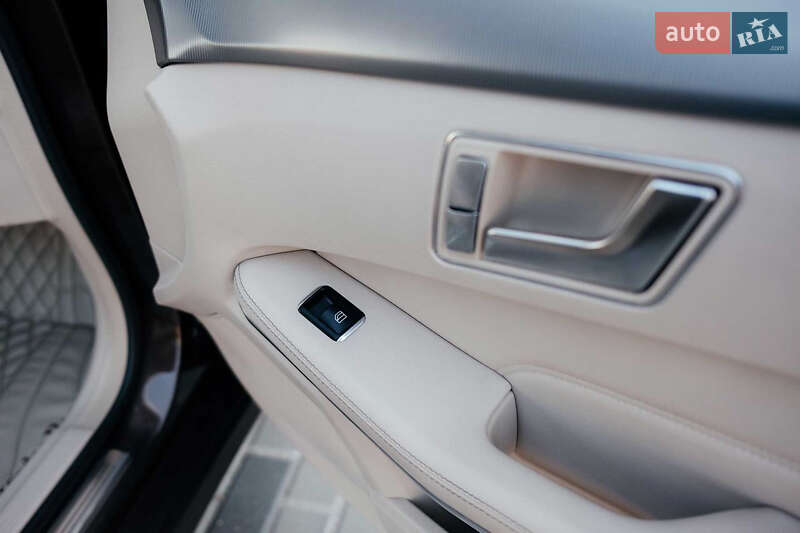 Седан Mercedes-Benz E-Class 2013 в Тернополі