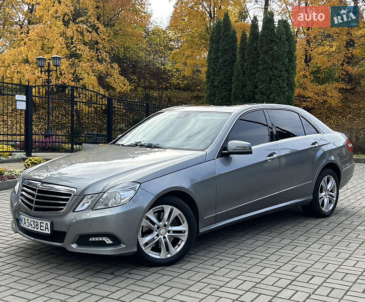 Седан Mercedes-Benz E-Class 2010 в Прилуках фото 3 Седан Mercedes-Benz E-Class 2010 в Прилуках