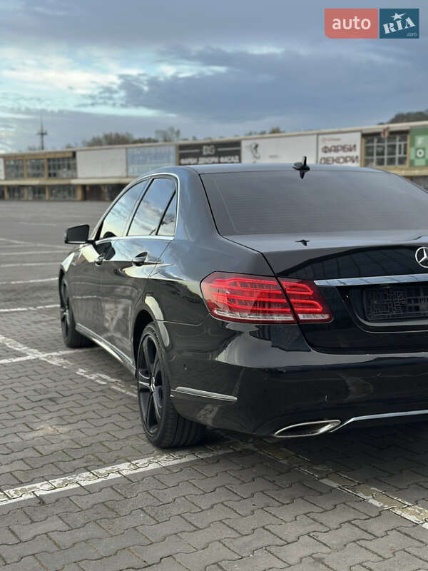 Седан Mercedes-Benz E-Class 2013 в Чернівцях фото 13 Седан Mercedes-Benz E-Class 2013 в Чернівцях