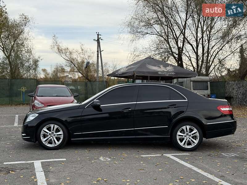 Седан Mercedes-Benz E-Class 2011 в Киеве фото 16 Седан Mercedes-Benz E-Class 2011 в Киеве