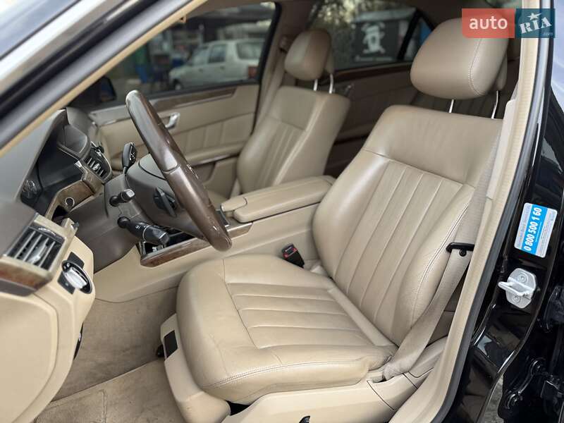 Седан Mercedes-Benz E-Class 2011 в Киеве фото 19 Седан Mercedes-Benz E-Class 2011 в Киеве