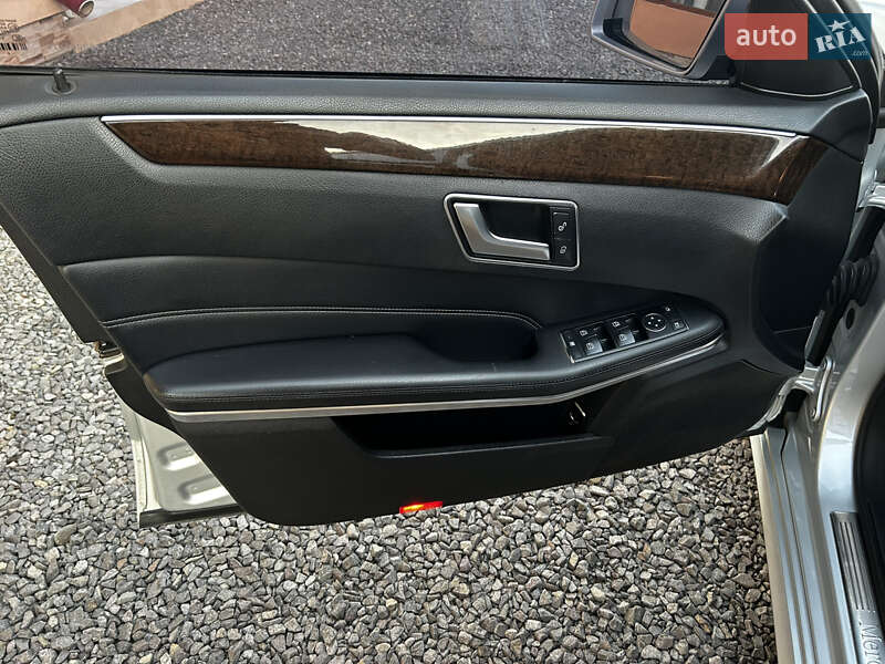 Седан Mercedes-Benz E-Class 2009 в Мукачево фото 16 Седан Mercedes-Benz E-Class 2009 в Мукачево