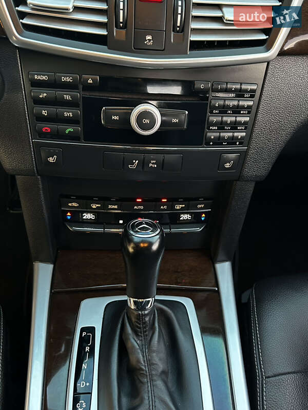 Седан Mercedes-Benz E-Class 2009 в Мукачево фото 24 Седан Mercedes-Benz E-Class 2009 в Мукачево