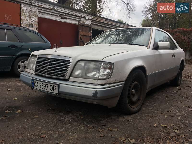 Купе Mercedes-Benz E-Class 1994 в Києві фото 2 Купе Mercedes-Benz E-Class 1994 в Києві