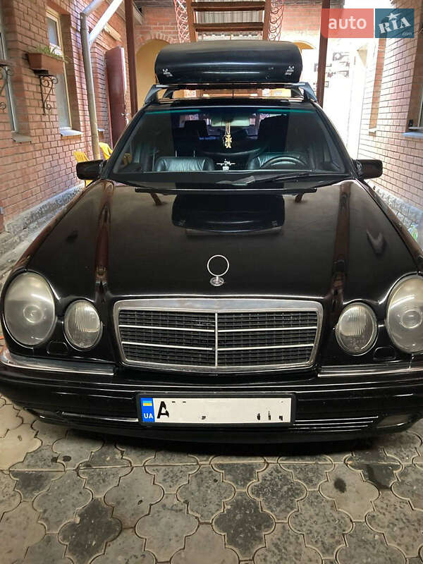 Mercedes-Benz E-Class 1998