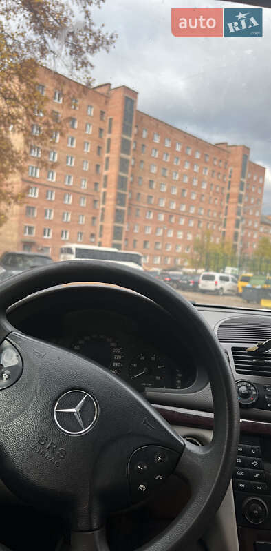 Седан Mercedes-Benz E-Class 2005 в Рівному фото 2 Седан Mercedes-Benz E-Class 2005 в Рівному