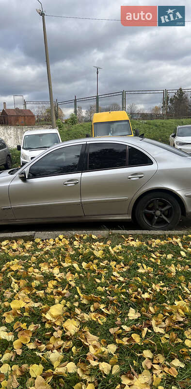 Седан Mercedes-Benz E-Class 2005 в Рівному фото 21 Седан Mercedes-Benz E-Class 2005 в Рівному