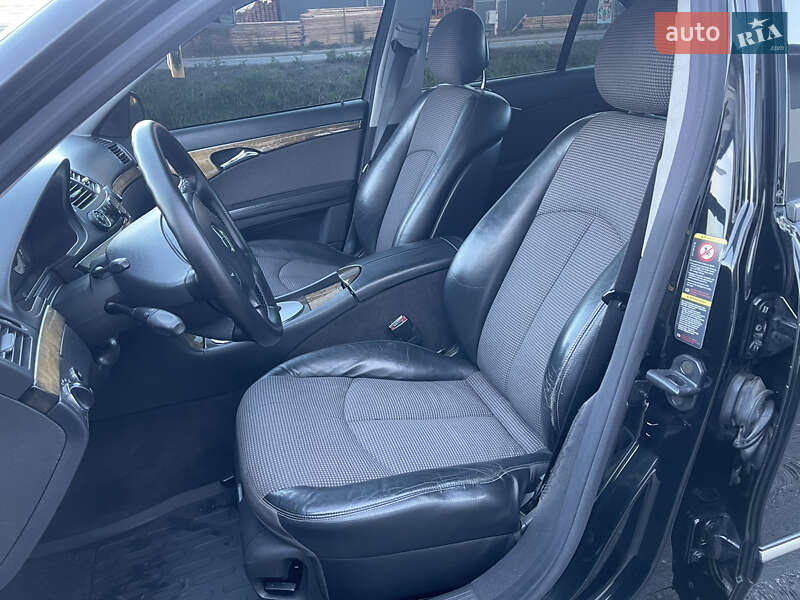 Седан Mercedes-Benz E-Class 2004 в Виннице