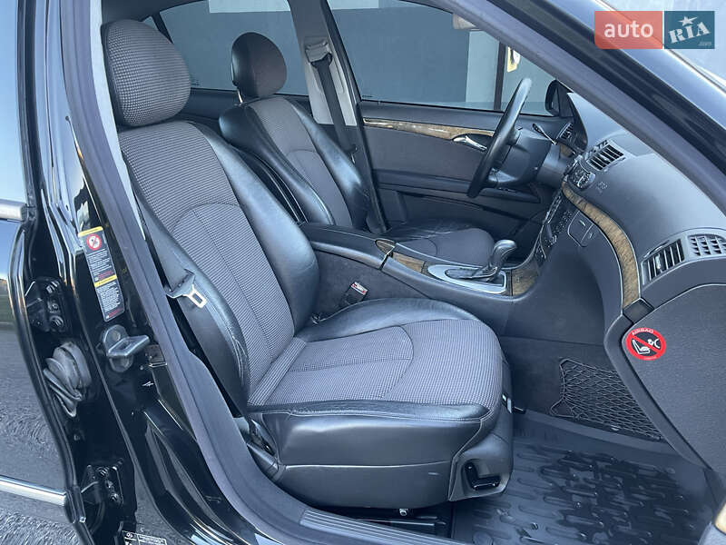 Седан Mercedes-Benz E-Class 2004 в Виннице