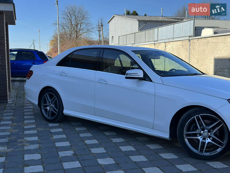 Седан Mercedes-Benz E-Class 2015 в Стрые