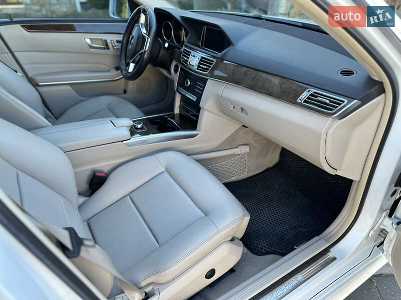 Седан Mercedes-Benz E-Class 2015 в Стрые