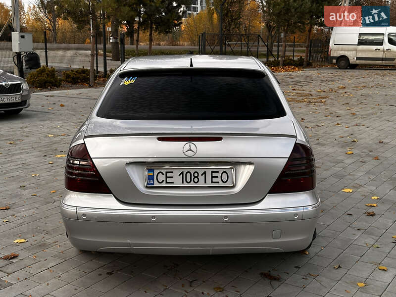 Седан Mercedes-Benz E-Class 2002 в Луцке