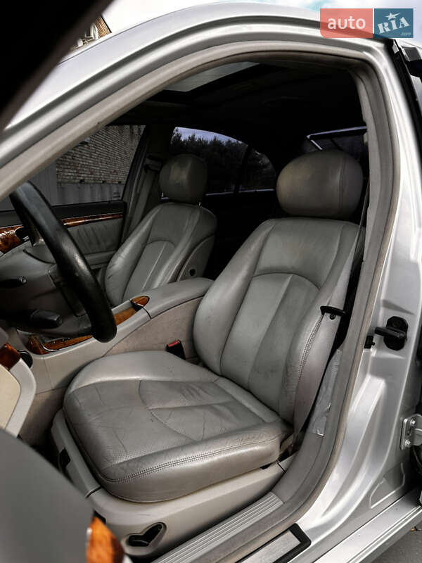 Седан Mercedes-Benz E-Class 2002 в Луцке