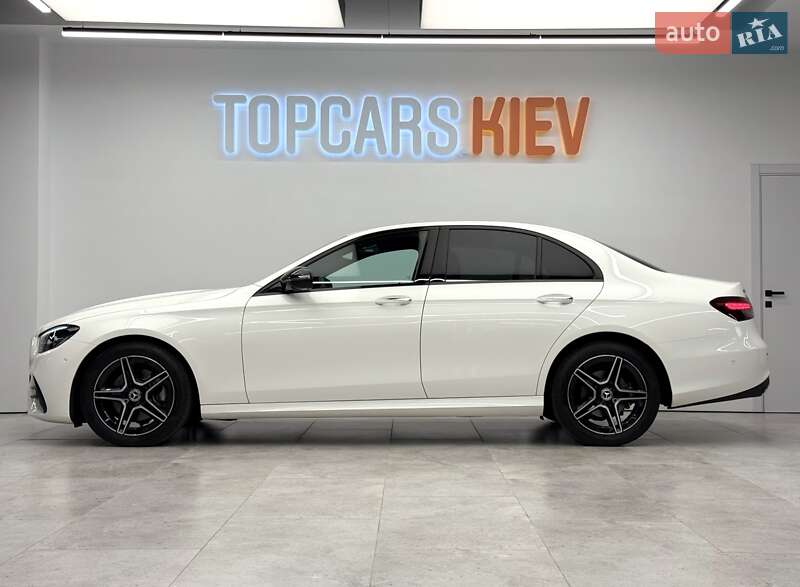 Седан Mercedes-Benz E-Class 2022 в Киеве