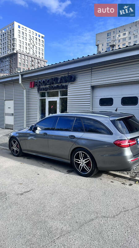 Универсал Mercedes-Benz E-Class 2017 в Днепре фото 8 Универсал Mercedes-Benz E-Class 2017 в Днепре