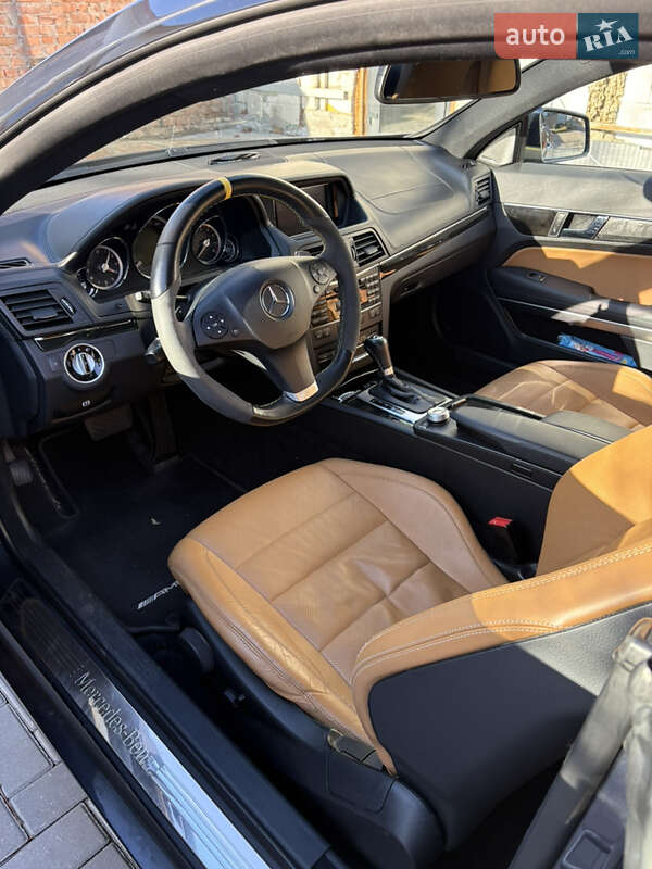 Купе Mercedes-Benz E-Class 2011 в Виннице