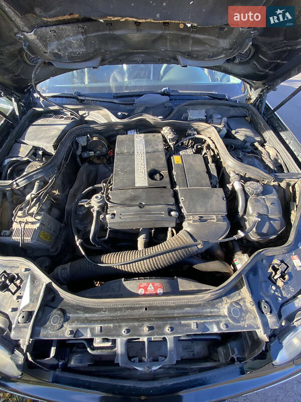 Седан Mercedes-Benz E-Class 2003 в Первомайске
