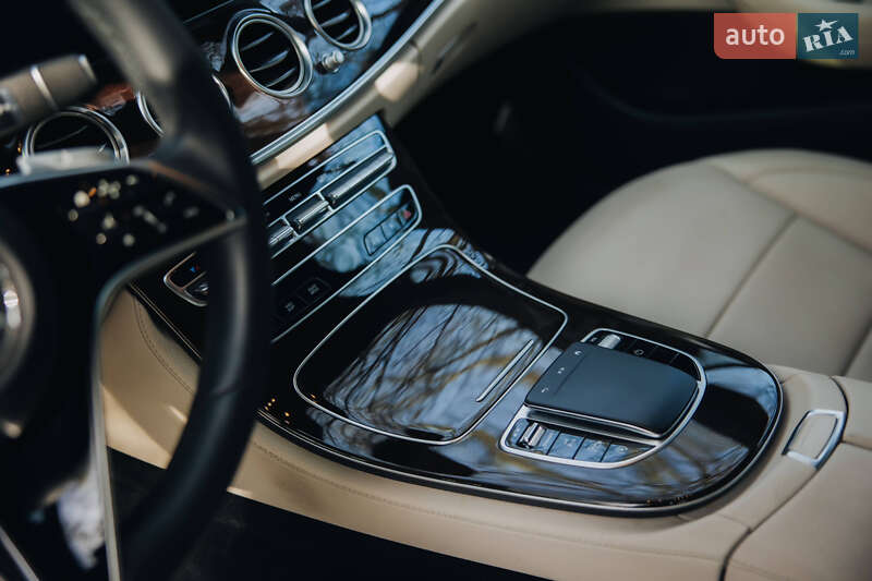 Седан Mercedes-Benz E-Class 2020 в Бучаче фото 32 Седан Mercedes-Benz E-Class 2020 в Бучаче
