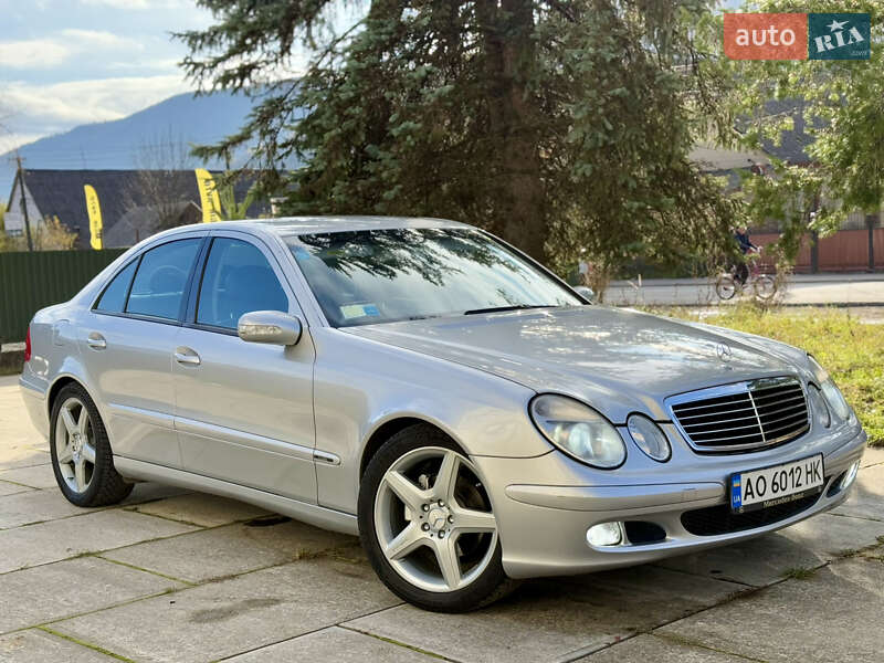 Седан Mercedes-Benz E-Class 2004 в Межгорье фото 8 Седан Mercedes-Benz E-Class 2004 в Межгорье