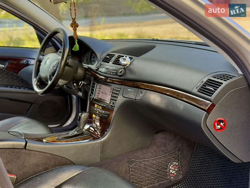 Седан Mercedes-Benz E-Class 2004 в Межгорье фото 60 Седан Mercedes-Benz E-Class 2004 в Межгорье