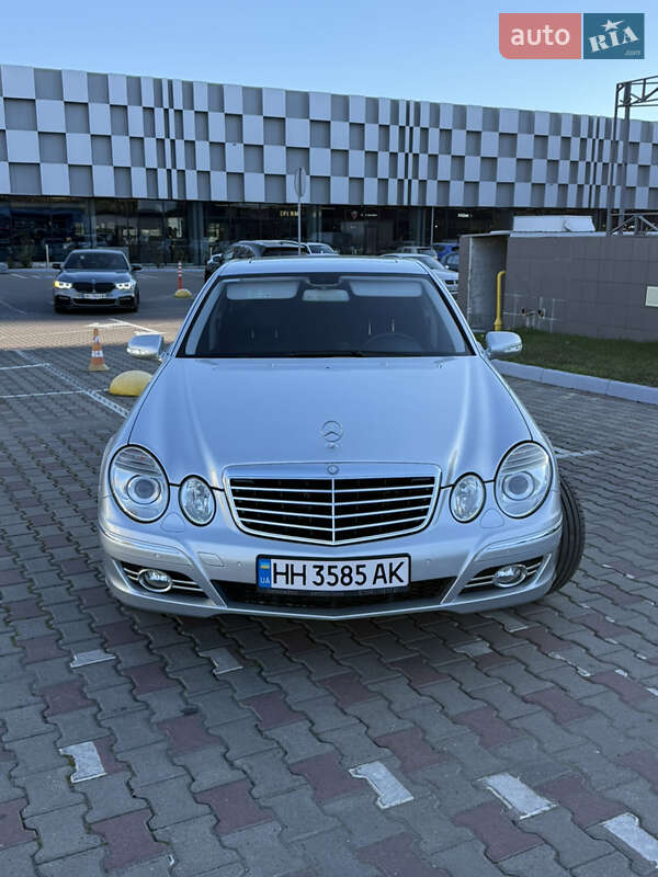 Седан Mercedes-Benz E-Class 2008 в Одессе фото 2 Седан Mercedes-Benz E-Class 2008 в Одессе