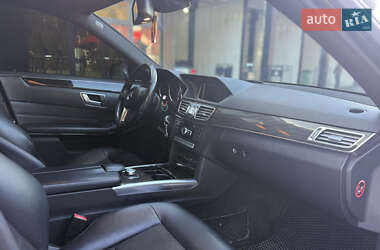 Седан Mercedes-Benz E-Class 2013 в Міжгір'ї