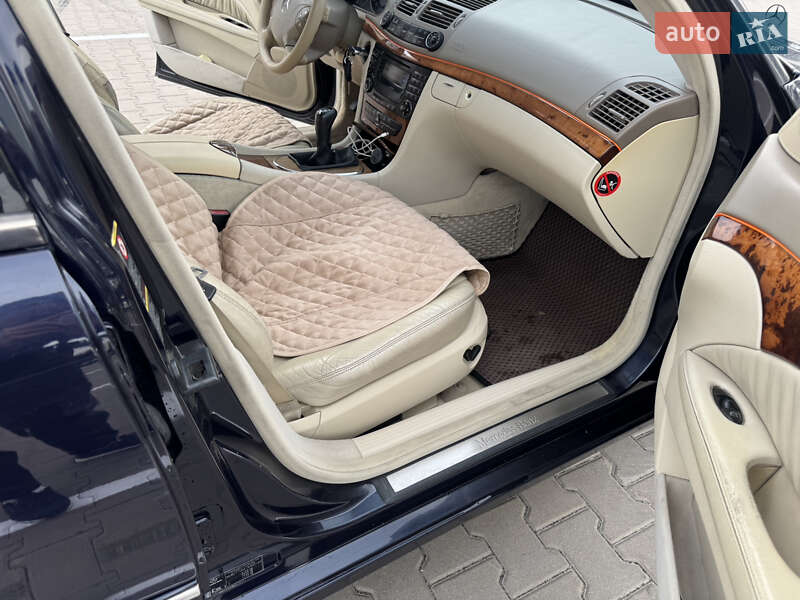 Седан Mercedes-Benz E-Class 2003 в Киеве фото 18 Седан Mercedes-Benz E-Class 2003 в Киеве