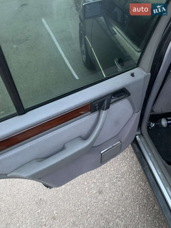 Седан Mercedes-Benz E-Class 1995 в Житомире фото 7 Седан Mercedes-Benz E-Class 1995 в Житомире