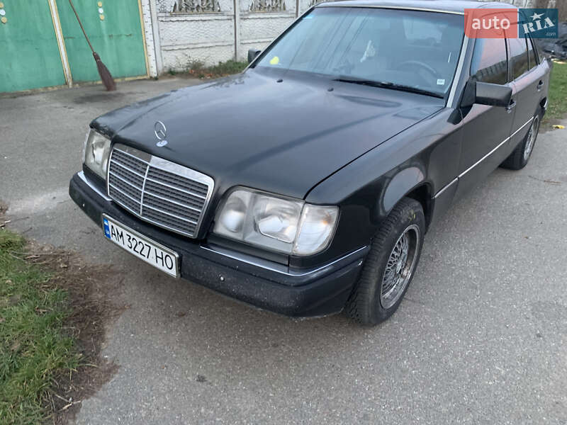 Седан Mercedes-Benz E-Class 1995 в Житомире фото 10 Седан Mercedes-Benz E-Class 1995 в Житомире