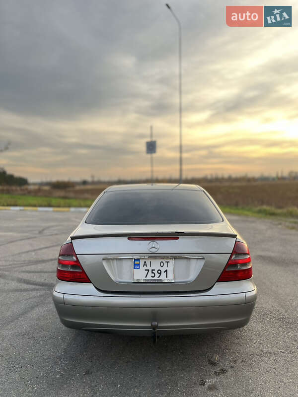 Седан Mercedes-Benz E-Class 2004 в Бучі фото 5 Седан Mercedes-Benz E-Class 2004 в Бучі