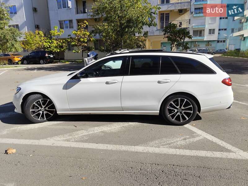 Универсал Mercedes-Benz E-Class 2017 в Измаиле