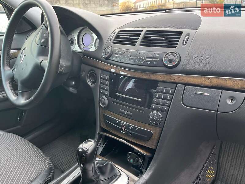 Седан Mercedes-Benz E-Class 2005 в Збаражі фото 27 Седан Mercedes-Benz E-Class 2005 в Збаражі