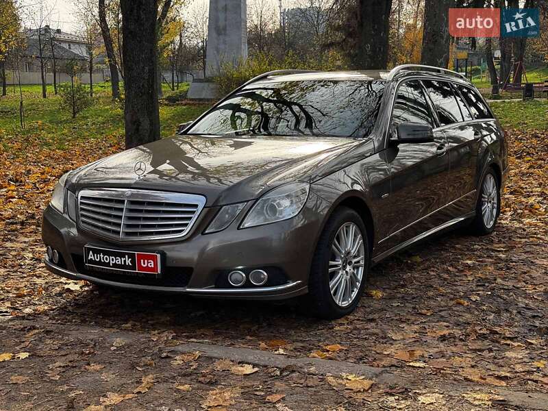 Mercedes-Benz E-Class 2011