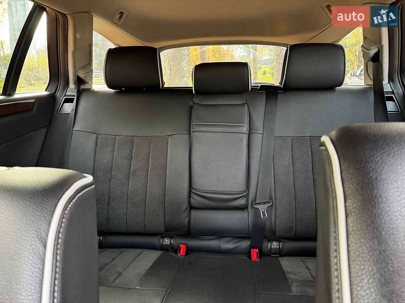 Універсал Mercedes-Benz E-Class 2011 в Києві фото 22 Універсал Mercedes-Benz E-Class 2011 в Києві