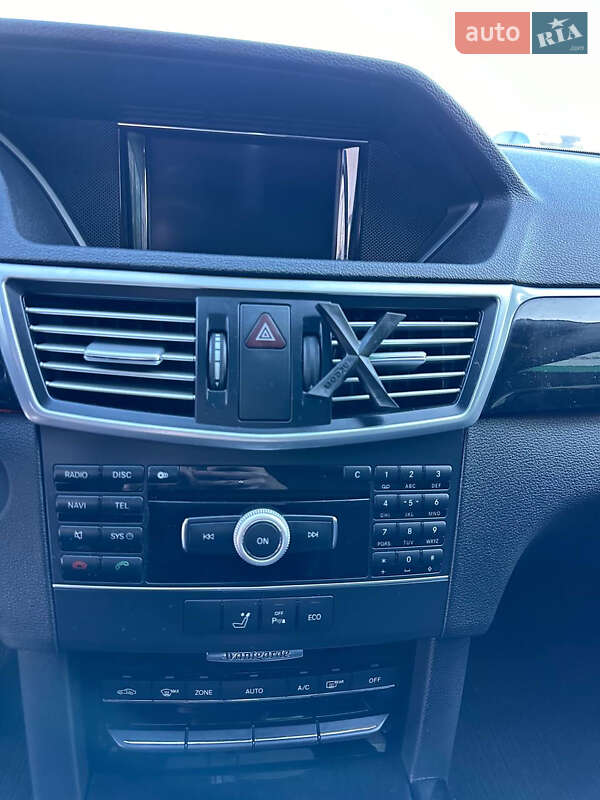 Седан Mercedes-Benz E-Class 2011 в Виннице фото 10 Седан Mercedes-Benz E-Class 2011 в Виннице
