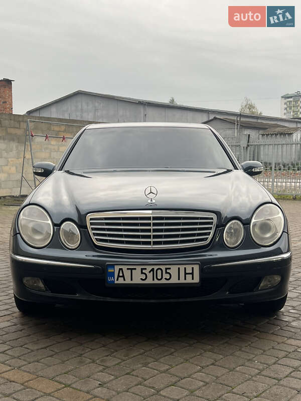 Седан Mercedes-Benz E-Class 2005 в Ивано-Франковске