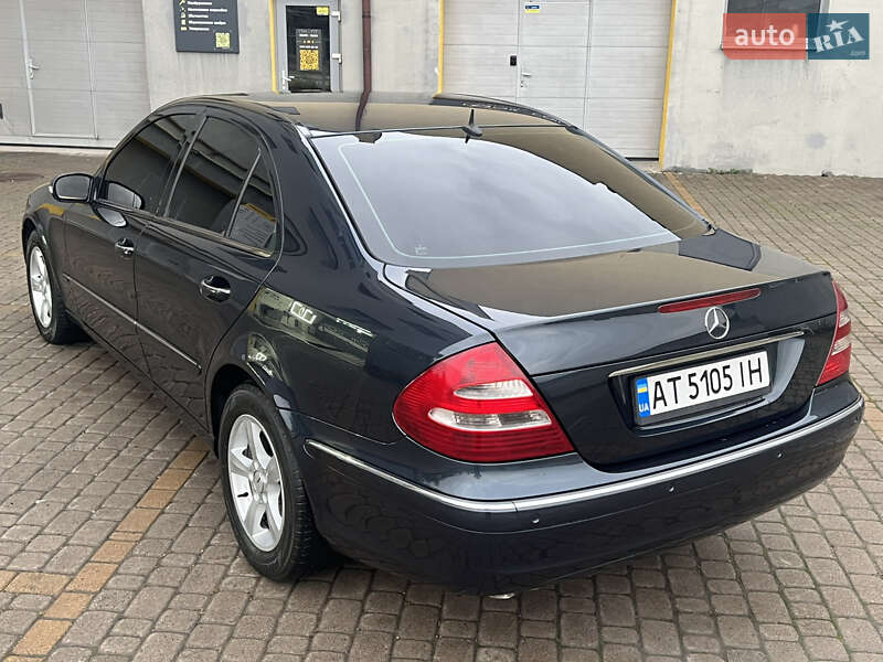 Седан Mercedes-Benz E-Class 2005 в Ивано-Франковске
